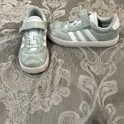 Girls Adidas