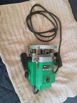 Hitachi M12V Plunge Router
