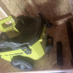 Ryobi cordless shop vac / tool only