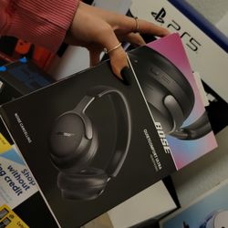 Headphones BOOSE BRAND NEW 