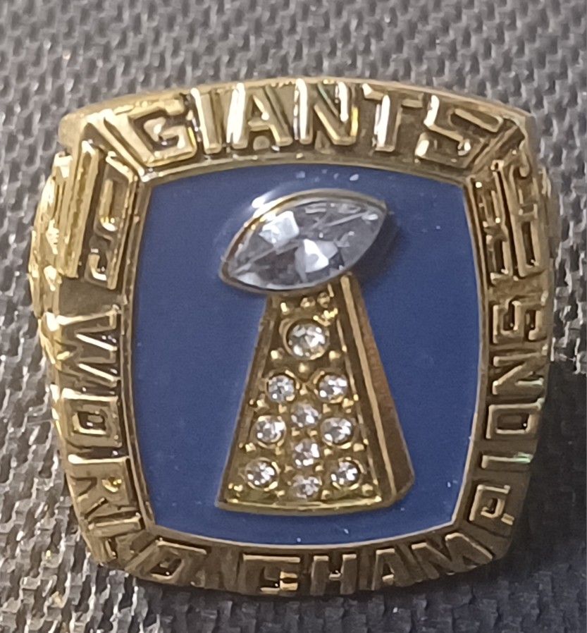 New York Giants 1986 SB Championship Ring Phil Simms Lawrence Taylor MVP Detailed New