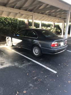 2002 BMW Runs great!!!