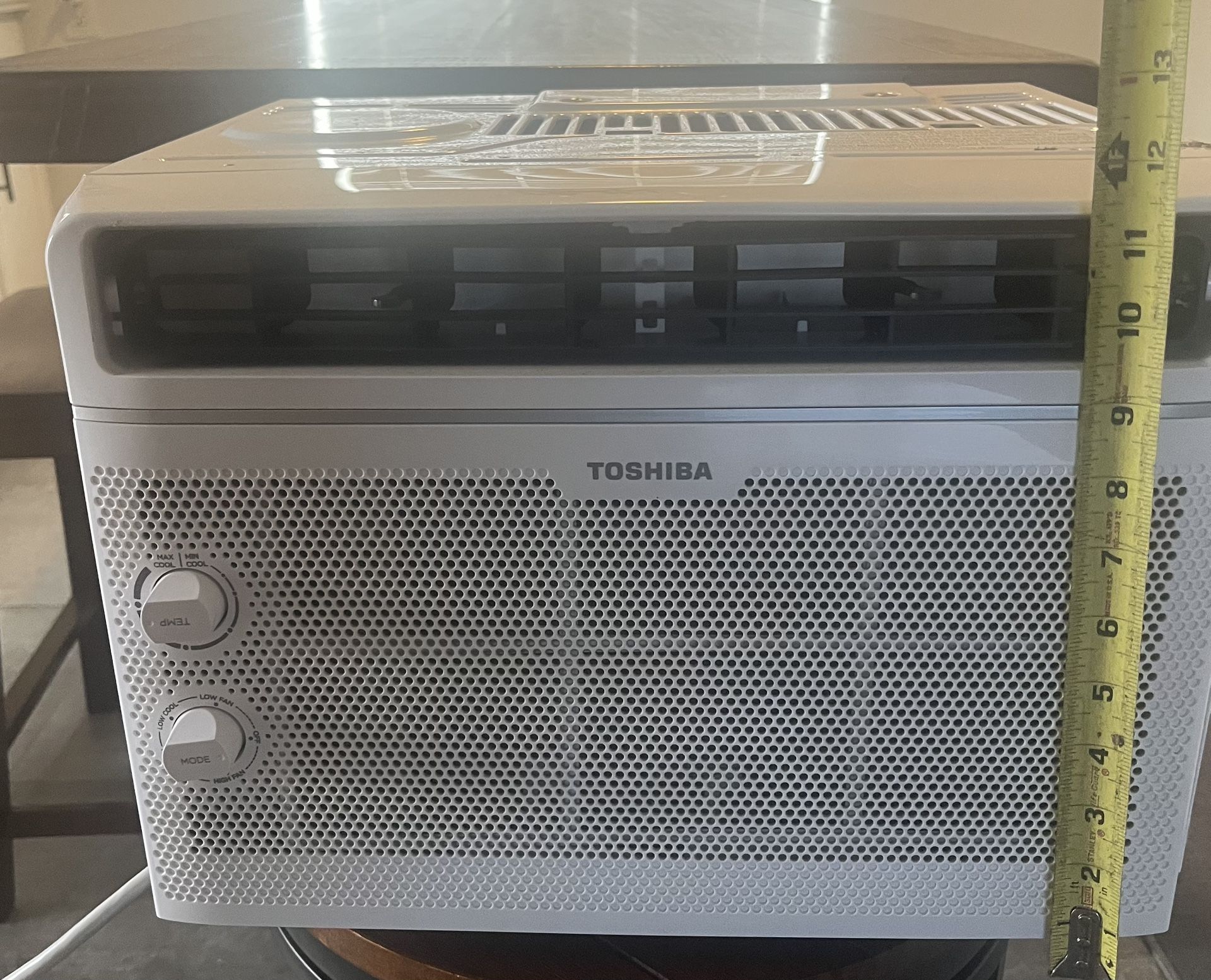 AC Window Unit