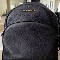 Michael Kors Black Leather Medium Backpack 