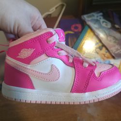 Little Girl Shoes 