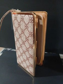 Wallet with Gold