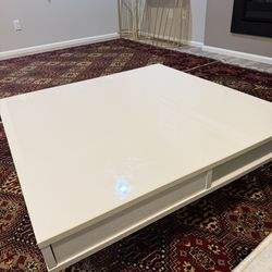 IKEA coffee table