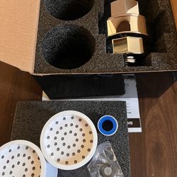 20-Stage Shower Head Filter-for Hard Water, with 3 Replaceable Filter Cartridges, High Output for Removing Chlorine and fluoride,   Brand new  Only pi