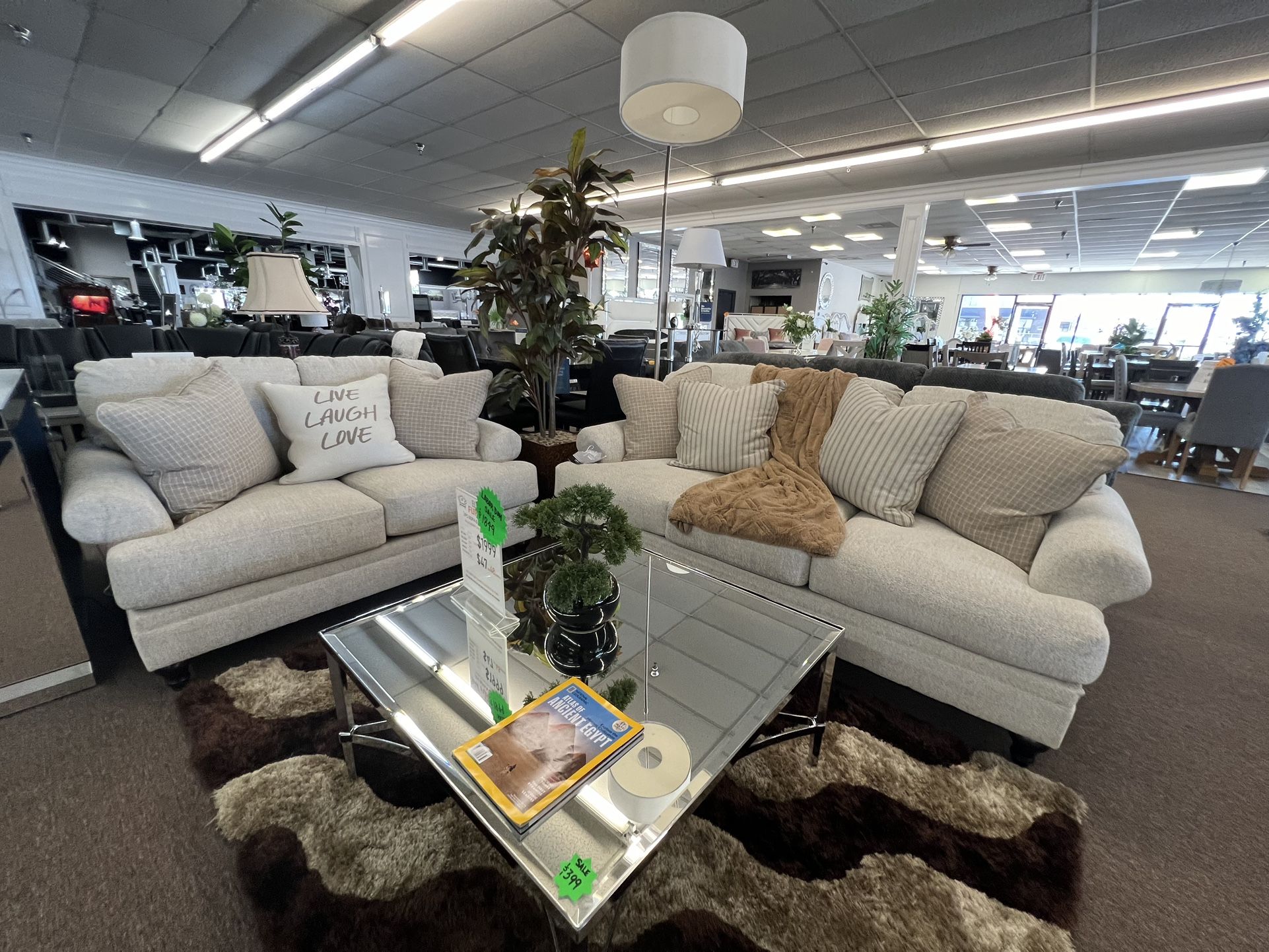 2 Pc Sofa And Loveseat Home & Garden