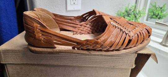 Womens Huaraches / Sandals 8.5