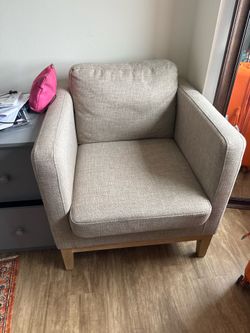 Moving sale- comfy chair