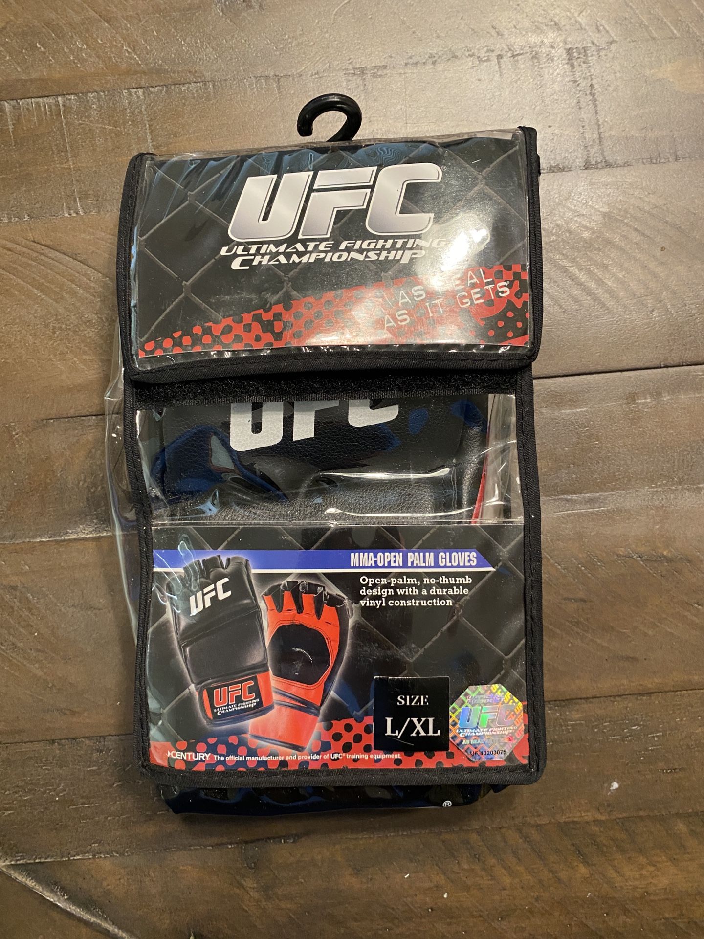NEW UFC MMA L/XL Fight Gloves Great For Autographs