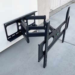 New in box $39 Swivel TV Wall Mount for 37-75” TVs Full Motion and Tilt Bracket VESA 600x400mm, Max 110lbs 
