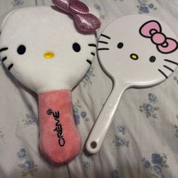 Hello kitty crème Collab Mirror