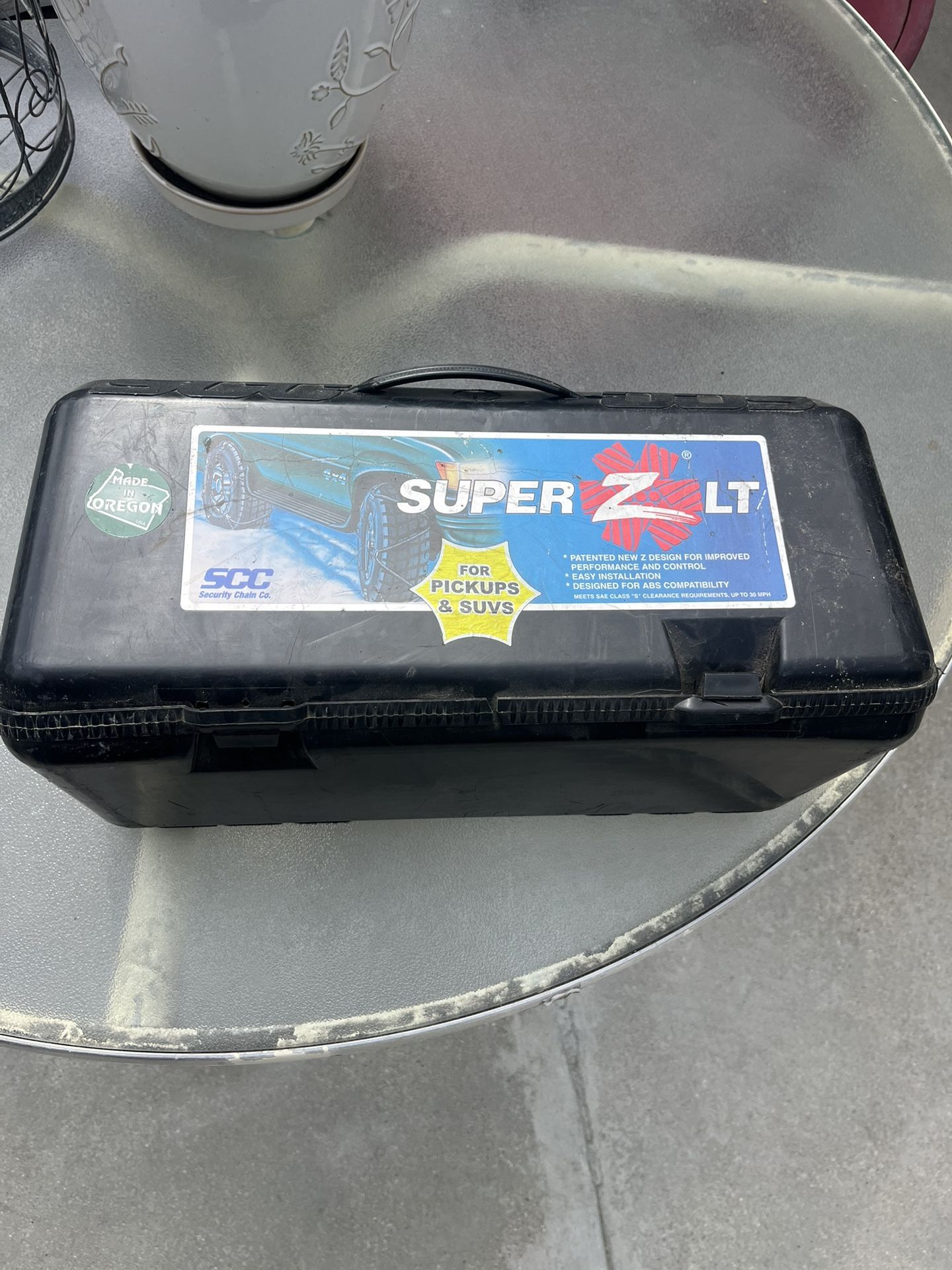Super z LT ( For TRUCKS & SUV’s) Snow Chains For Tires In Good Condition
