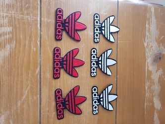 Adias patch lot of 6 new Large