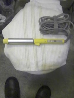 Rotating Styling Iron