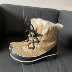 Sorel Tivoli Snow Boots