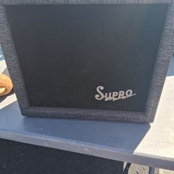 1957 Supro Amp 1690T 