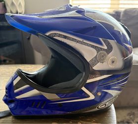 Youth Gmax GM12X helmet (L/XL)
