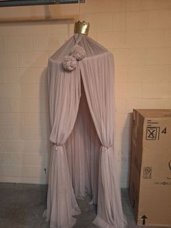 Kids Bed Canopy with Crown and Pom Poms