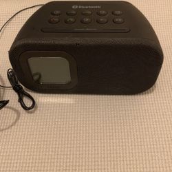 iHome Charger, Radio, Bluetooth, Alarm Clock