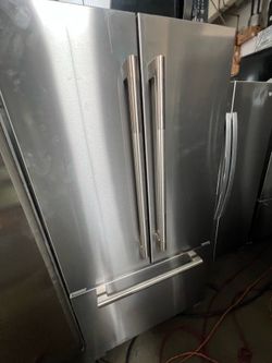 Jenn air refrigerator 36” refrigerator