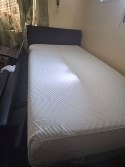 Cama colchón y base size twin