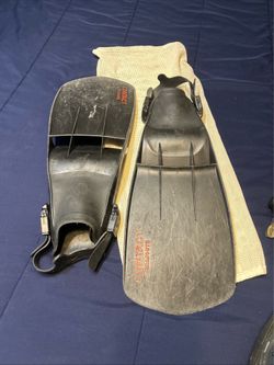 Beuchat Contact Graphite Fins Size Medium- Scuba Diving - Swimming