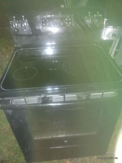 GE electric stove/oven