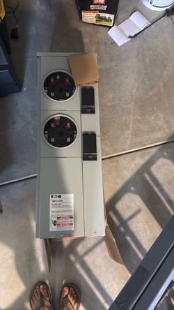Eaton Dual Meter 200Amp Panel Brand New.