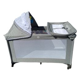 Play Pen Bassinet Changing Table