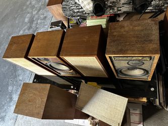 Vintage Fully Functional Audio Equpment