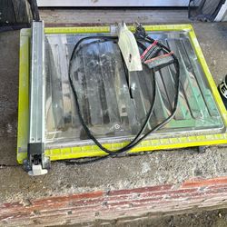 Ryobi tile saw