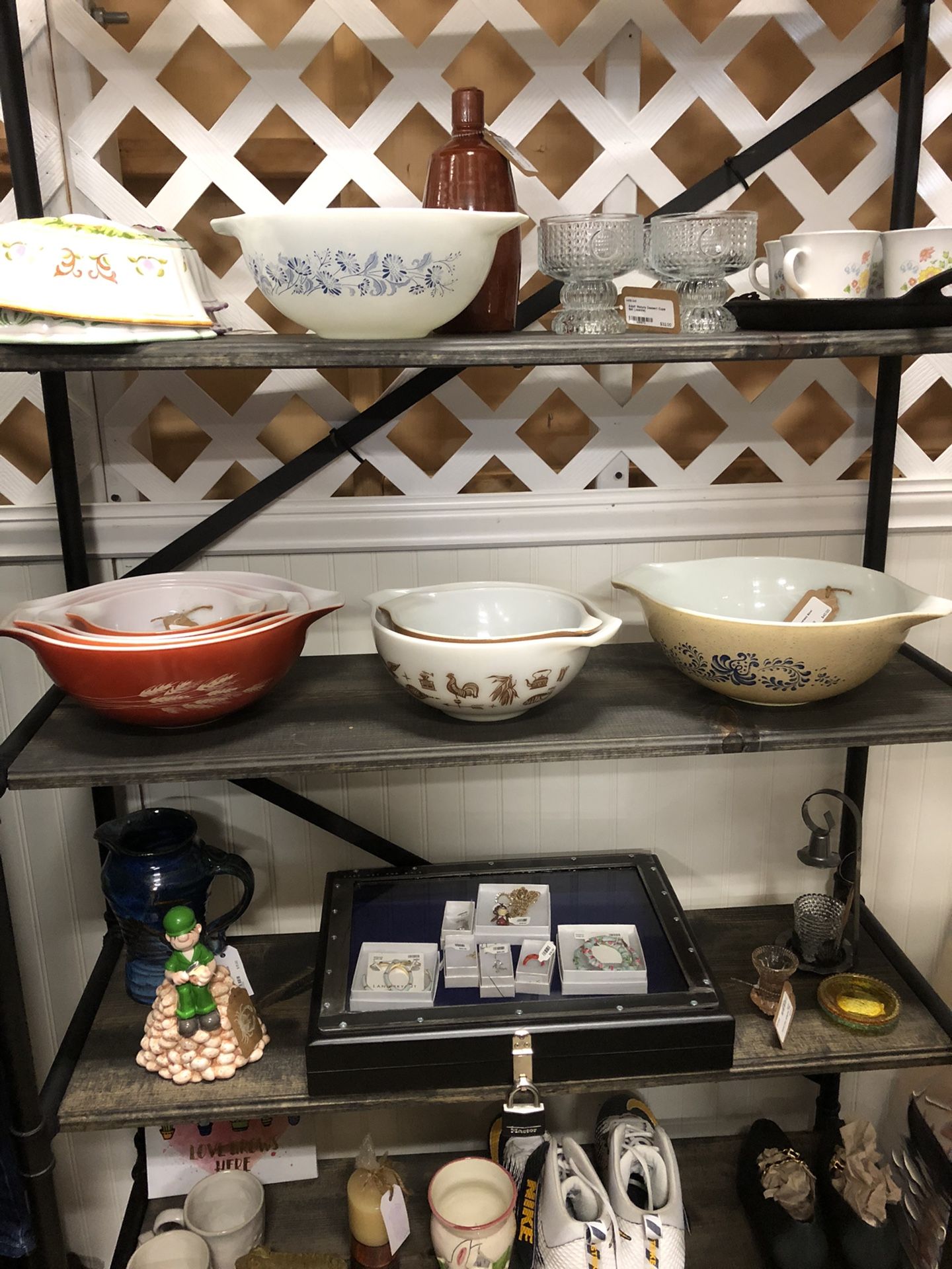 Antiques,collectables ,Vintage And More