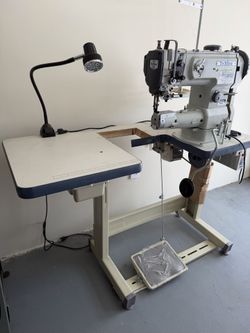 Techsew 4800 Pro Industrial Leather Sewing Machine – Barely Used