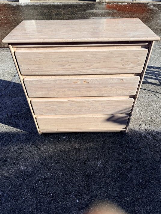 4 Drawer Wooden Dresser