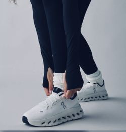 On Cloudtilt sneakers