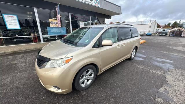 2013 Toyota Sienna