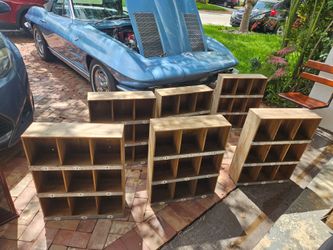 6 Vintage-Style Wooden Cubby Shelves with Metal Number Accents (24"x19")