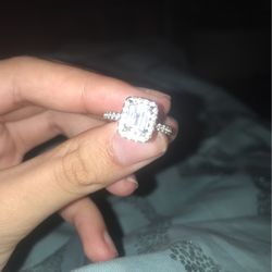 Diamond Ring!!