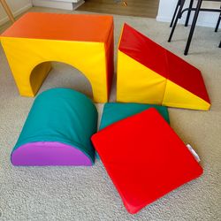 5- Piece Soft Foam Play Climbing Set