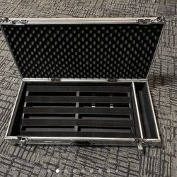 Pedaltrain Classic Pro Pedalboard with Professional Flight Case Pedal Board