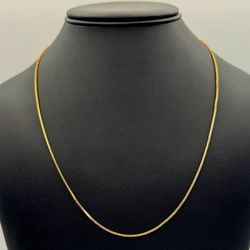 Jewelry 18k solid yellow Gold Box 25” Chain necklace 6.1 grams 1.2mm