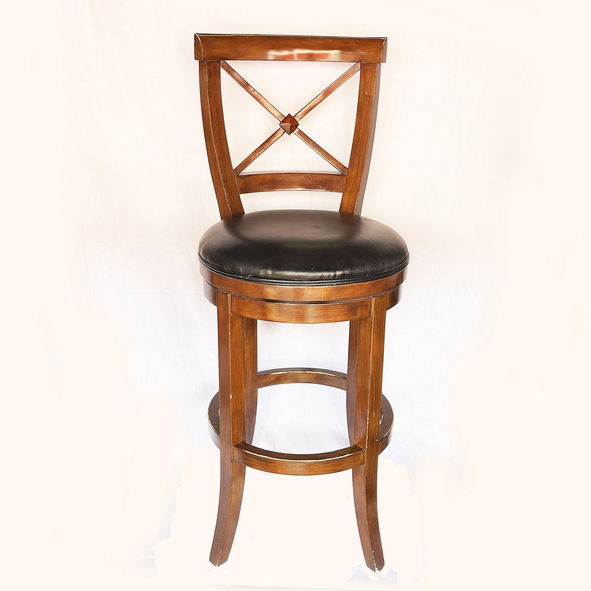 Frontgate 31-inch High Traditional Wooden Swivel Bar Stool