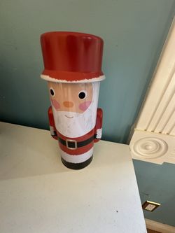 Santa Claus Holiday Tin