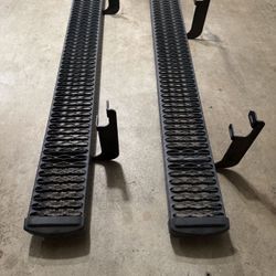 Luverne Grip Step Aluminum Running Boards