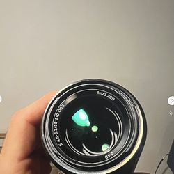 Sony E 50-210mm f/4.5-63 OSS Lens