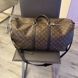 Louis Vuitton Keepall 55 Duffle Bag