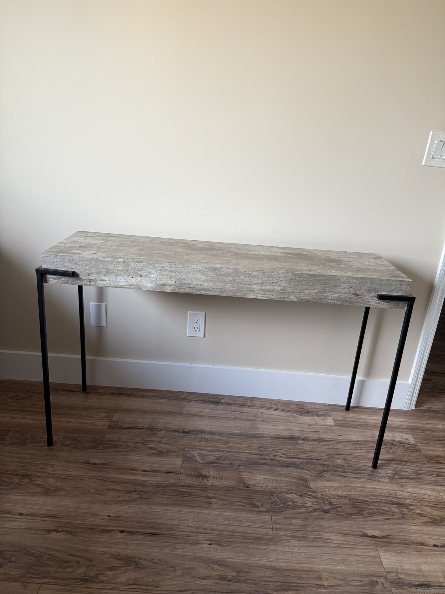 Entry Table 